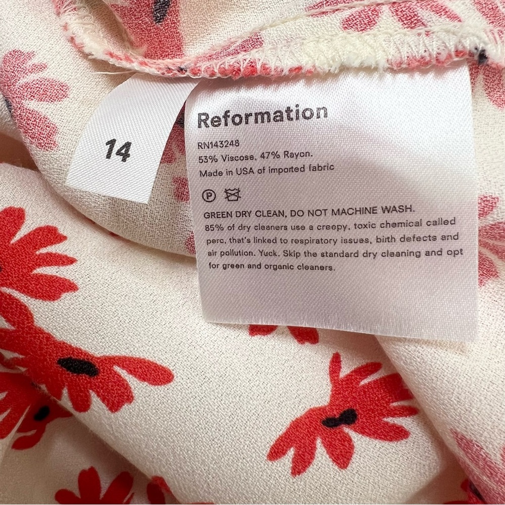 Reformation ALEXANDRA Ivory & Red Daisy Floral Sleeveless V-Neck Midi Dress - Picture 14 of 15